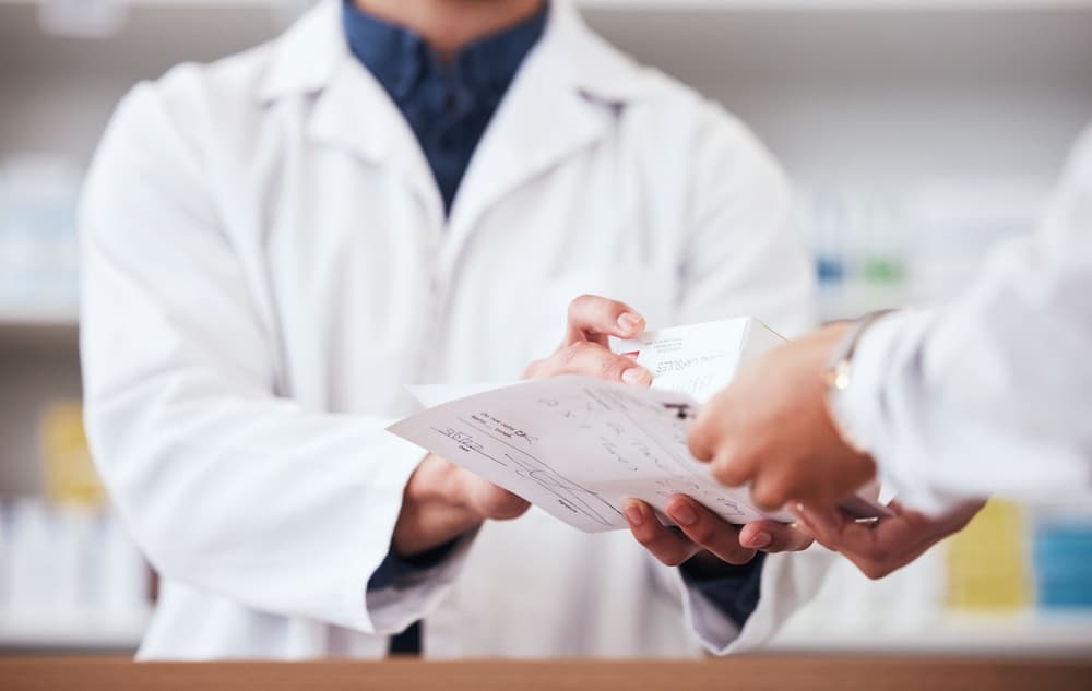 Tofacitinib – działanie, skutki uboczne, cena. dostępność  w Polsce