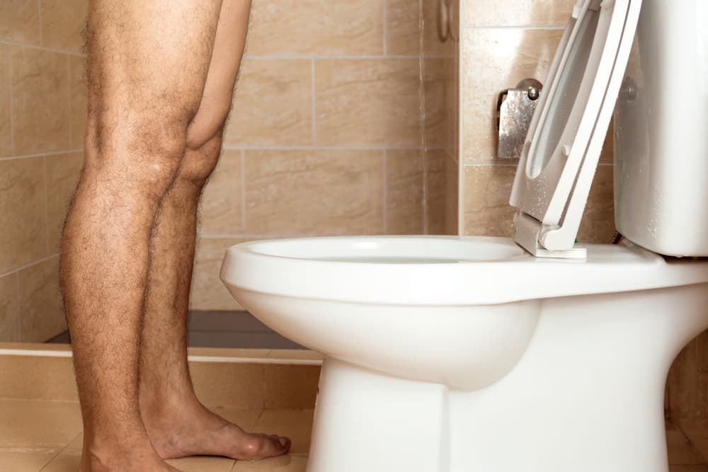 Ból i pieczenie podczas oddawania moczu u mężczyzn – jakie są przyczyny?