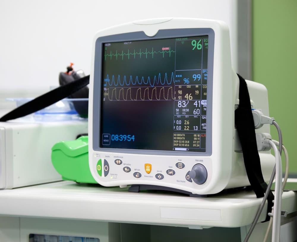 Czym są bajpasy serca (by-passy) CABG – jak wygląda operacja, ryzyko, powikłania i rokowanie?