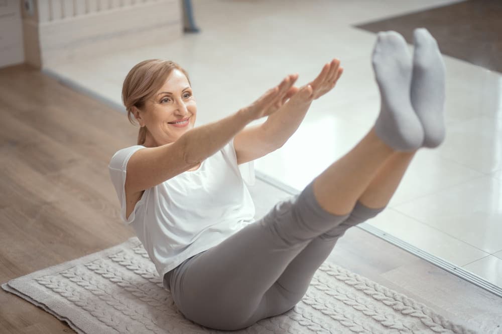 Pilates – co to, ćwiczenia, efekty. Czy pilates odchudza?