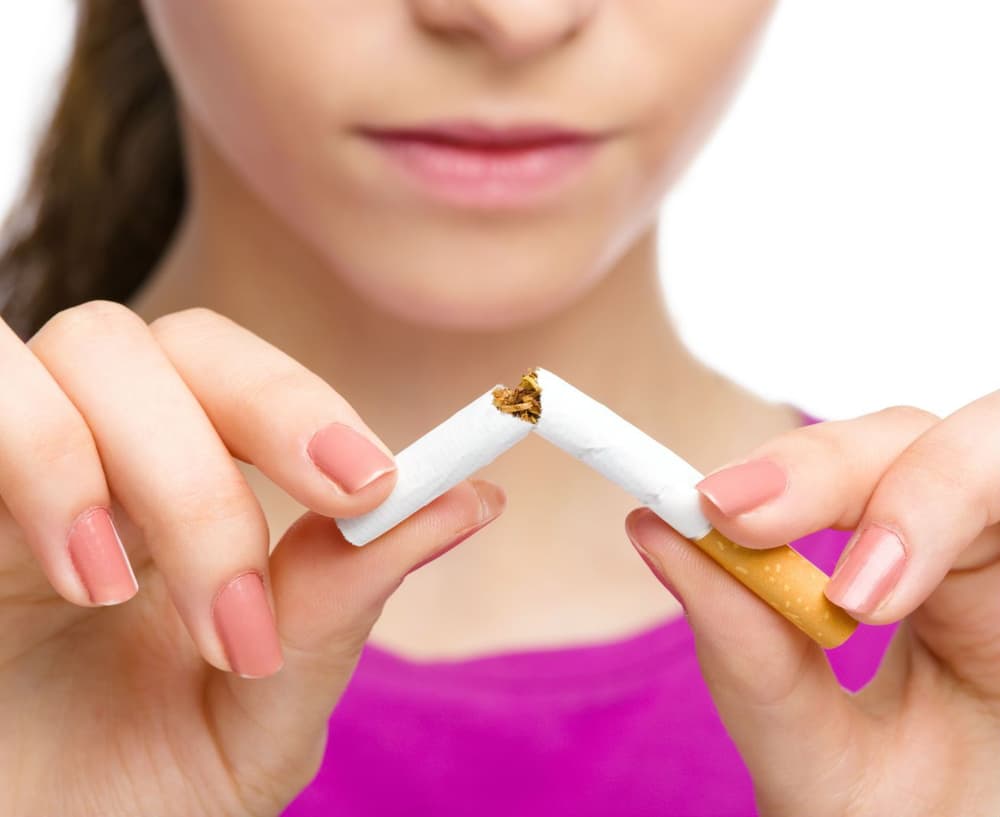 Cytyzyna (cytisinum) a rzucenie palenia – jak działa i jak stosować?