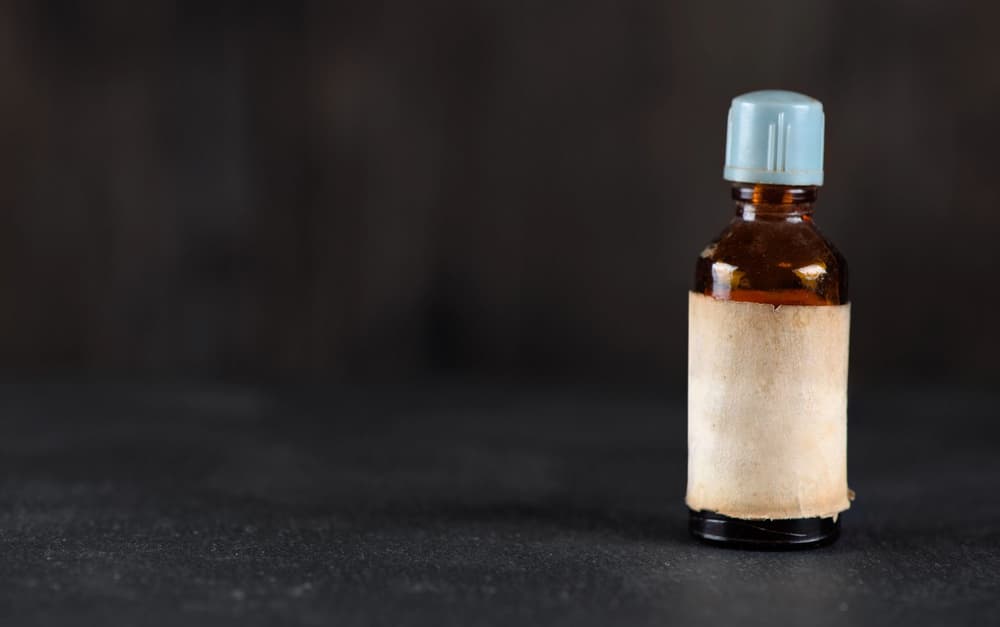 Eter – właściwości, zastosowanie, bezpieczeństwo użycia