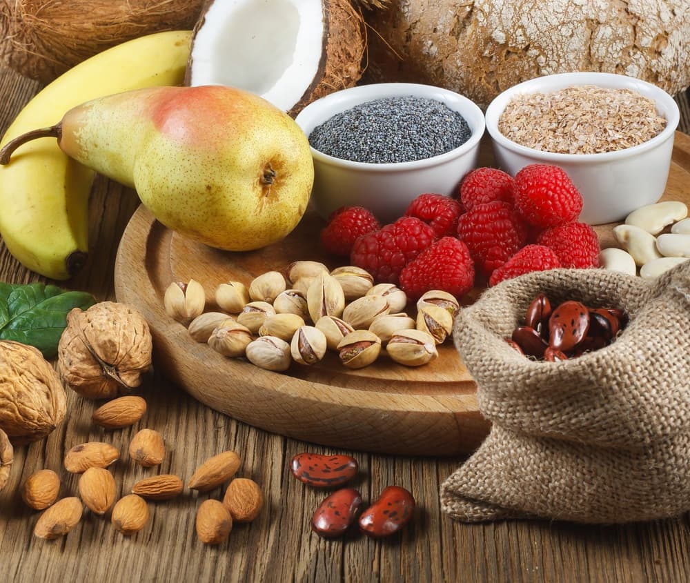 Dieta wysokobłonnikowa – jakie są zasady, co jeść i czy dieta bogata w błonnik pomaga schudnąć?