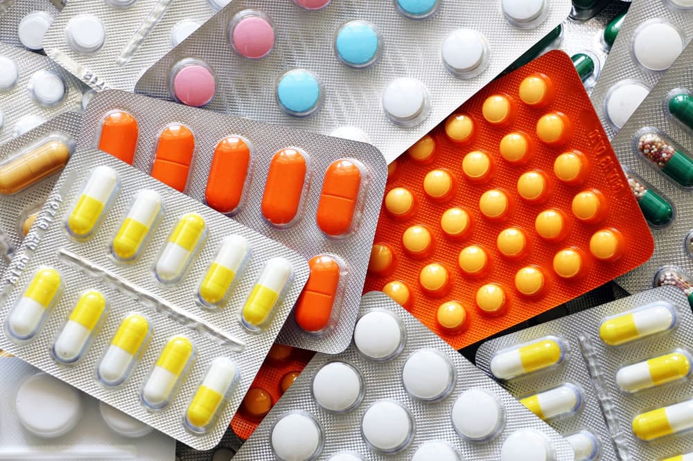 Niesteroidowe leki przeciwzapalne (NLPZ) – rodzaje, działanie, wskazania, skutki uboczne