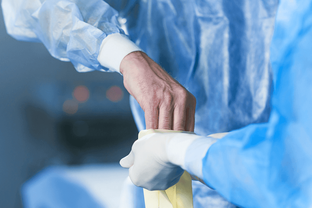 Badanie proktologiczne (per rectum) – jak się przygotować, wskazania, czy boli?
