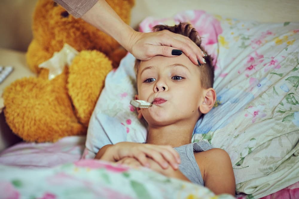 Gorączka u dziecka – czy i kiedy iść do lekarza?