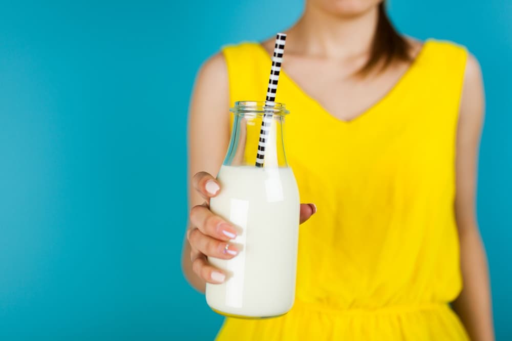 Dieta przy refluksie – co jeść w refluksie żołądkowo-przełykowym, a czego unikać?
