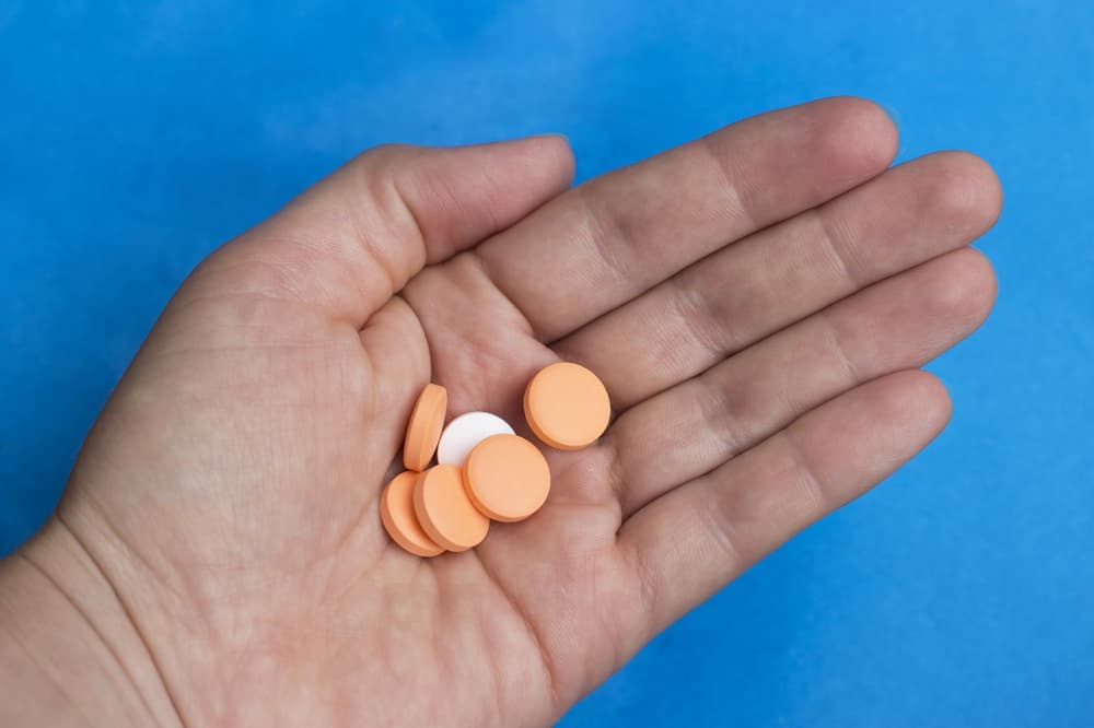 Antybiotyk na anginę – kiedy stosować i jaki antybiotyk na anginę ropną wybrać?