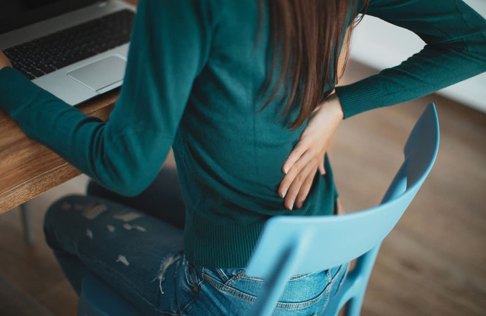 Ból pleców i klatki piersiowej – co to znaczy kiedy bolą plecy i boli klatka piersiowa?
