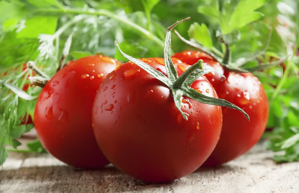 Dieta na nadmiar wody w organizmie – dieta na obrzęki – co jeść, aby pozbyć się obrzęków?