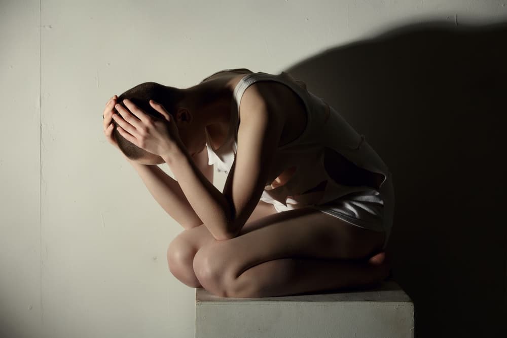 Majaczenie (delirium) – przyczyny, objawy, leczenie zespołu majaczeniowego
