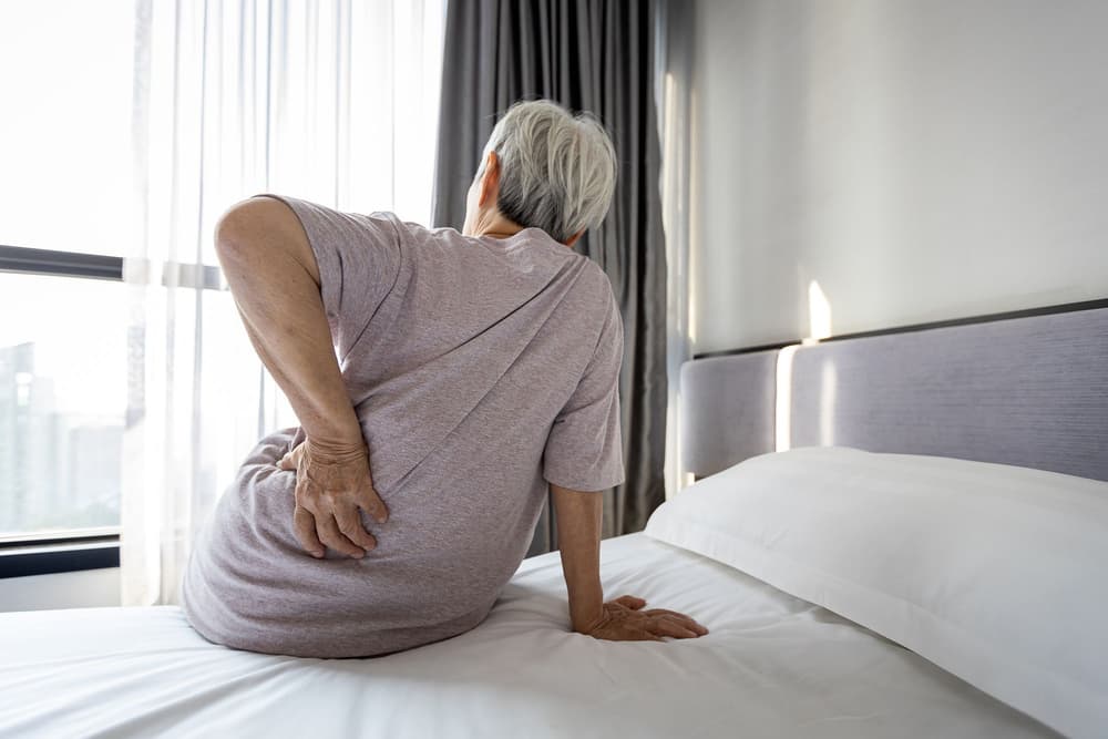Polimialgia reumatyczna – co to jest? Przyczyny, objawy, diagnostyka, leczenie, dieta