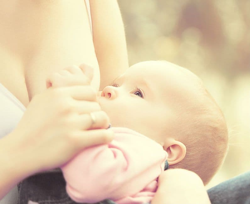 Siara z piersi – jak wygląda, po co jest?