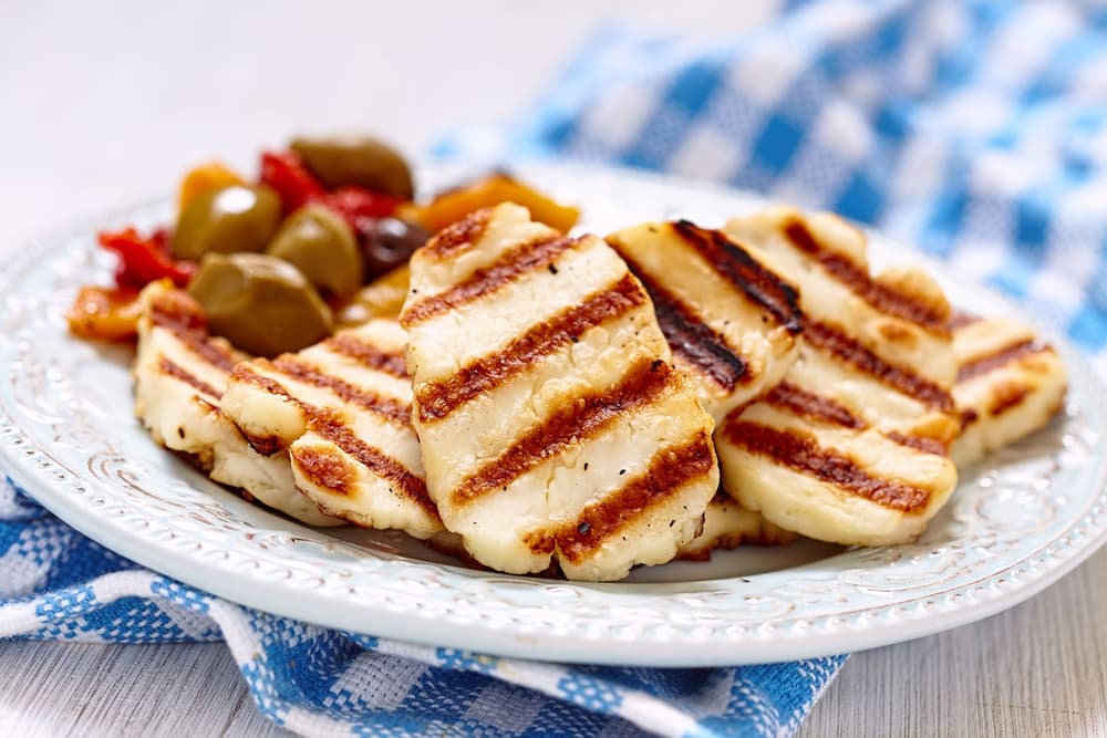 Ser halloumi – właściwości zdrowotne, zastosowanie, przepisy