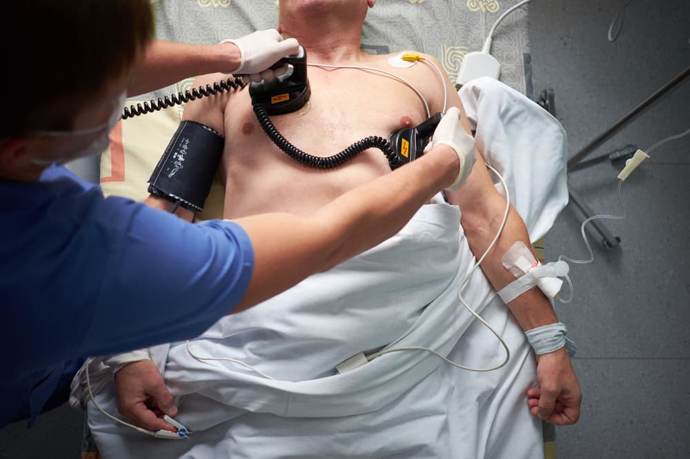 Śmierć kliniczna – definicja, czas trwania i szanse na przeżycie