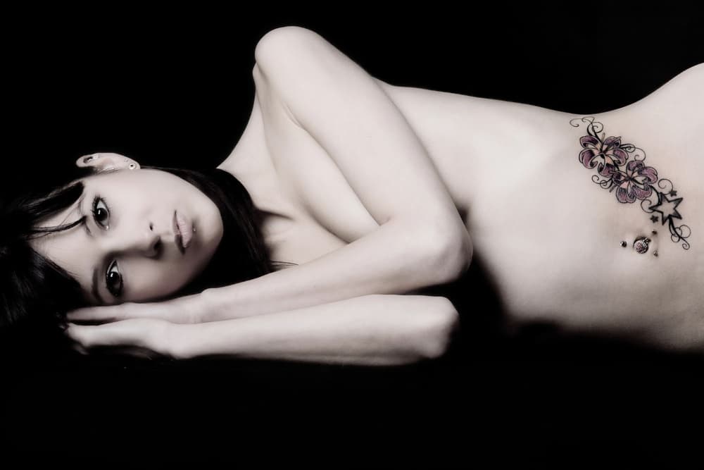 Tatuaż na bliźnie – po co? Kiedy można go wykonać? Czy to bezpieczne?