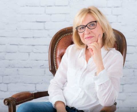 Zanikowe zapalenie pochwy i sromu – częsty problem w okresie menopauzy