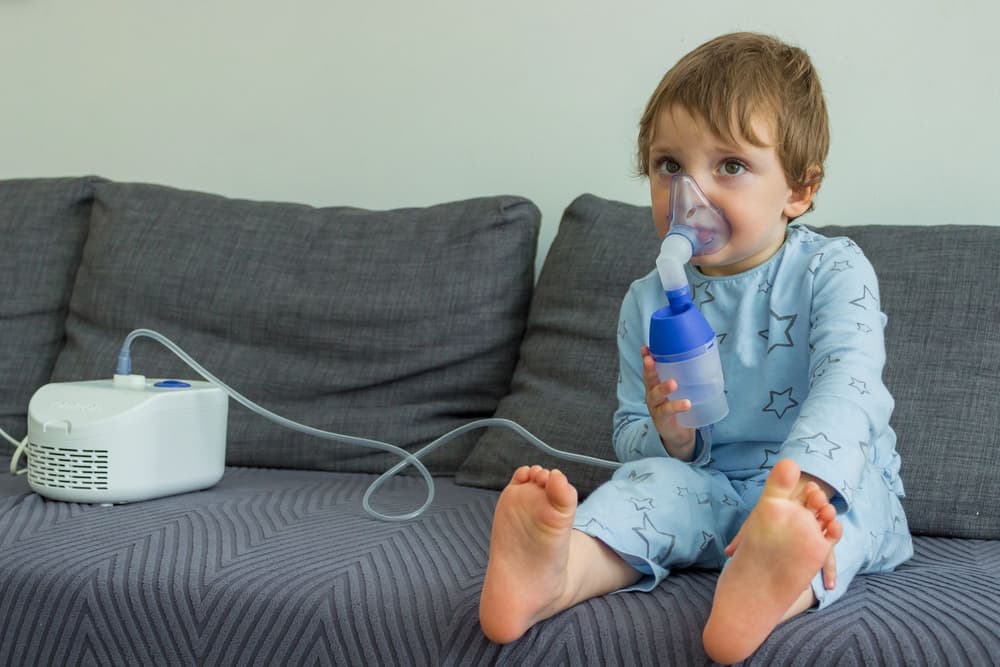 Inhalacje na katar i zatkany nos – jak i czym je robić, by przyniosły ulgę? Inhalacje na katar i zatkany nos – jak i czym je robić, by przyniosły ulgę?