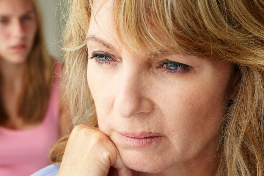 Pierwsze objawy menopauzy – fizyczne i psychiczne