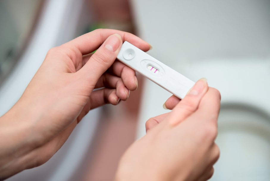 Test ciążowy – rodzaje, kiedy zrobić, jak wykonać?