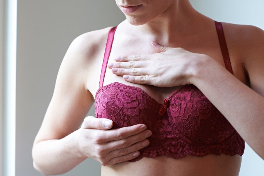 Samobadanie piersi – kiedy i jak często badać piersi?