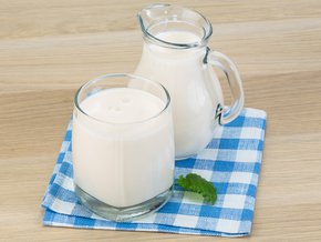 Napoje mleczne fermentowane (kefir, maślanka) – sposób na odchudzanie i oczyszczenie organizmu