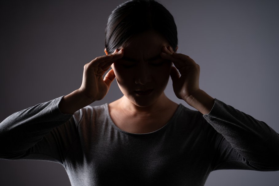Migrena (ból migrenowy) – przyczyny, objawy, leczenie