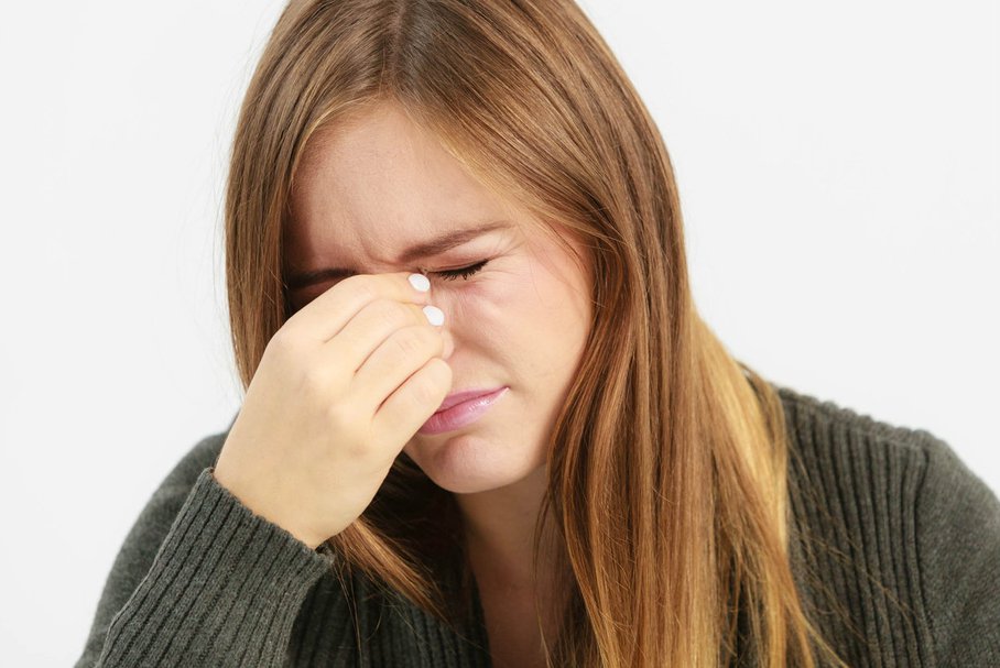 Zatkany nos bez kataru – jakie mogą być przyczyny uczucia zatkanego nosa bez kataru?