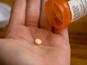 Jak wyleczyć wątrobę? Preparaty dostępne bez recepty
