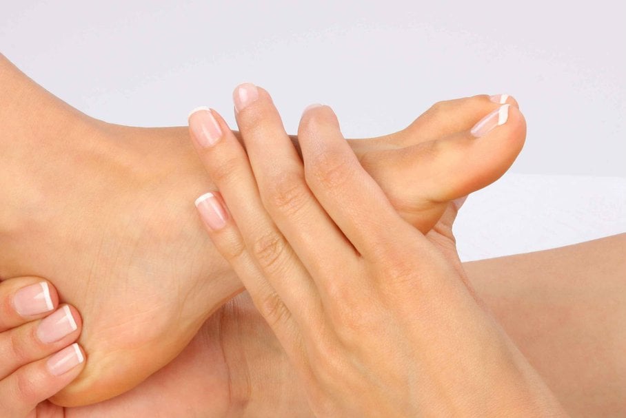 Ból stopy – dlaczego boli stopa?