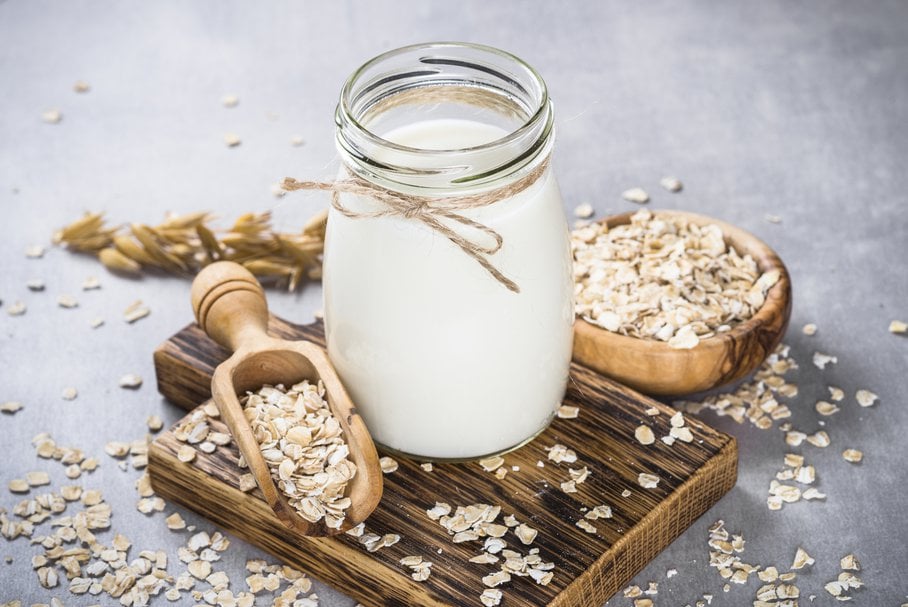 Mleko owsiane – właściwości, wartości odżywcze, kalorie, zastosowanie, przepis
