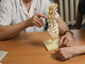 Jak leczyć nadmierną lordozę lędźwiową?