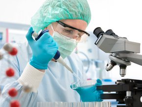 Badania diagnostyczne w laboratorium.