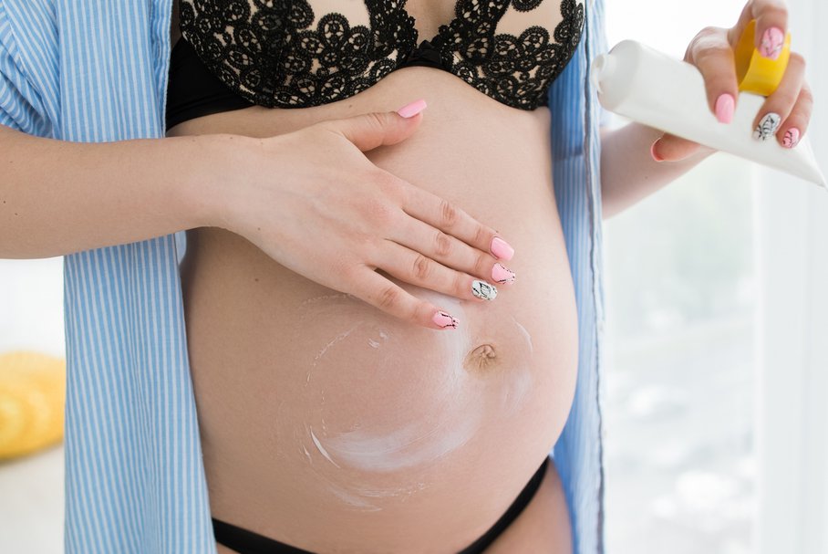 Zmiany skórne w ciąży – jak zmienia się skóra w ciąży i jakie są choroby skóry w ciąży?