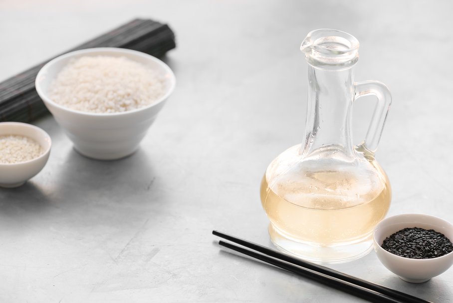 Ocet ryżowy – właściwości, zastosowanie, przeciwwskazania
