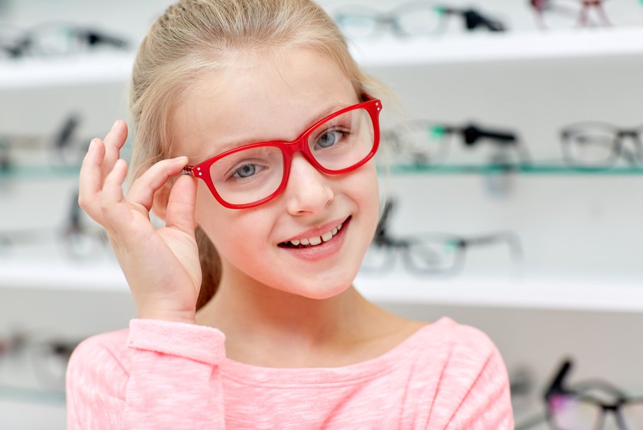 Okulary MiYOSMART dla dzieci – czy zatrzymują krótkowzroczność?