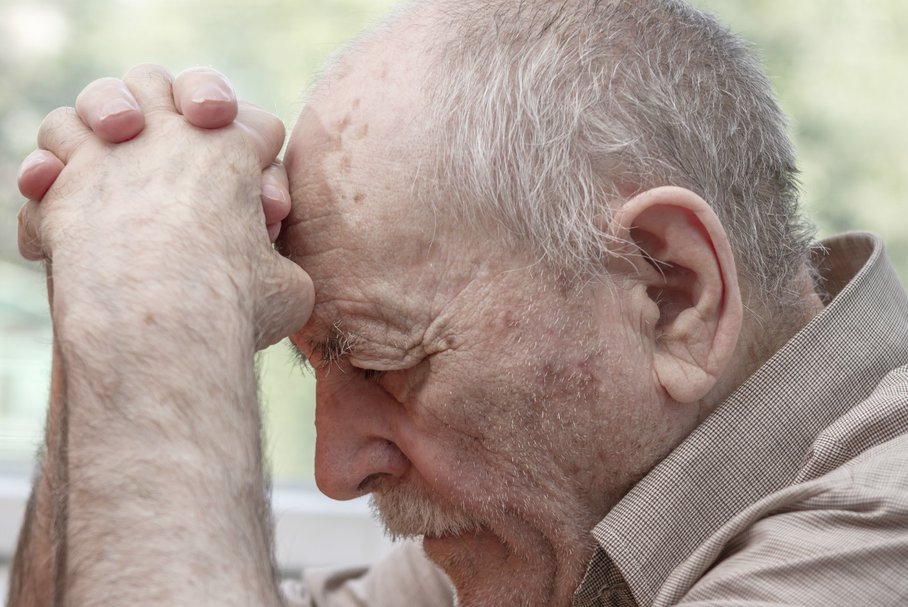 Choroba Alzheimera – fazy, jakie są pierwsze objawy?