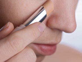 Obrzęki pod oczami – jakie są przyczyny obrzęków pod oczami?