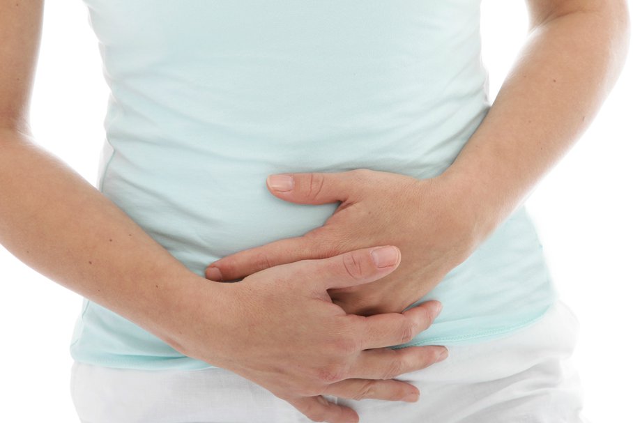 Kłucie jajnika – przyczyny bólu i kłucia w jajniku