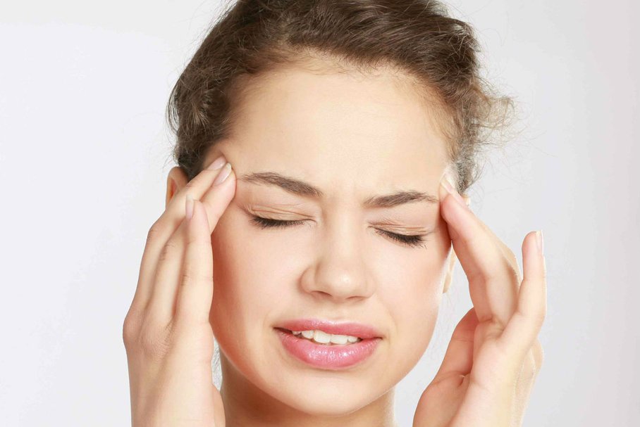 Zawroty głowy – w jakich chorobach występują, jak leczyć?