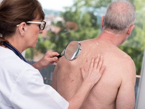 Badanie dermatologiczne.